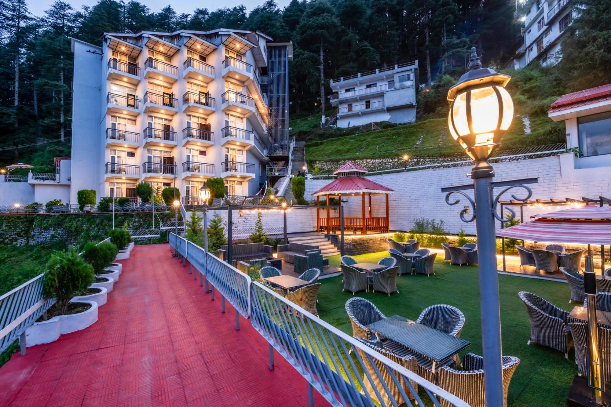 Fortune Khajjiar - Member Itc Hotels' Group Εξωτερικό φωτογραφία
